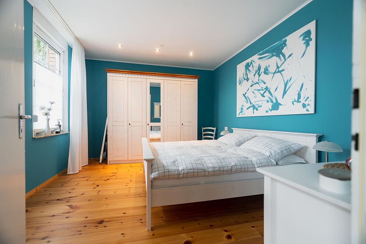 Schlafzimmer im Erdgeschoss 01