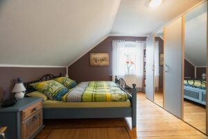 Schlafzimmer 1 im OG 01